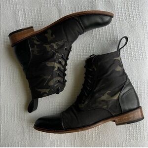 QILO “Lawrence” Cap-toe Boot in Multicam black 
size 11